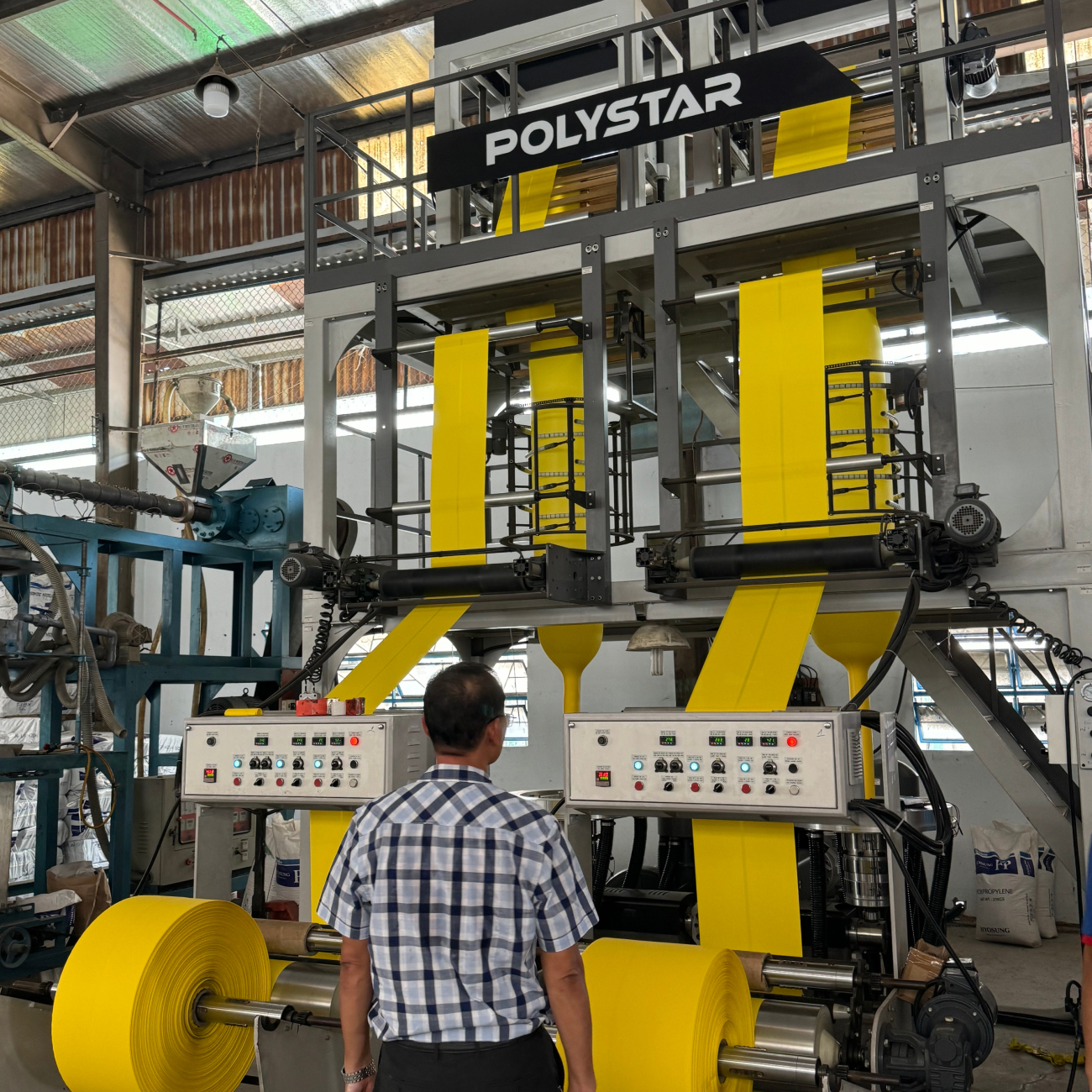 Vietnamese Bag Producer Boosts Production and Sustainability with POLYSTAR Blown Film Line